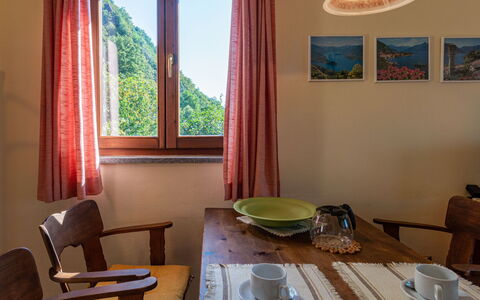 Gravedona 720: Room, Furniture, Interior Design, Table, Property, Dining Room, Kitchen & Dining Room Table, Building, Chair, Window