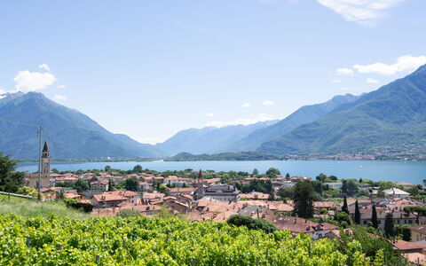 La Becca: Sky, Hill Station, Mountain Range, Mountain, Mountainous Landforms, Hill, Town, Highland, Lake, Tourism