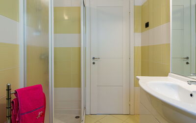 Accommodation:&nbsp;Elisabetta (Gla115) 688.1