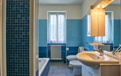 Accommodation:&nbsp;Aurora (Dma331) 645.2