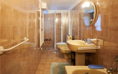 Accommodation:&nbsp;Marta (Gla160) 690.1