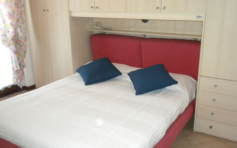 Lazise 716: Bedroom, Bed, Furniture, Room, Property, Mattress, Bed Frame, Bed Sheet, Bedding, Interior Design