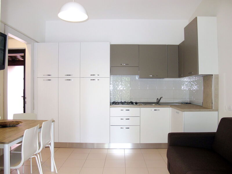 Accommodation:&nbsp;Lugana Marina (Sir450) 623.1