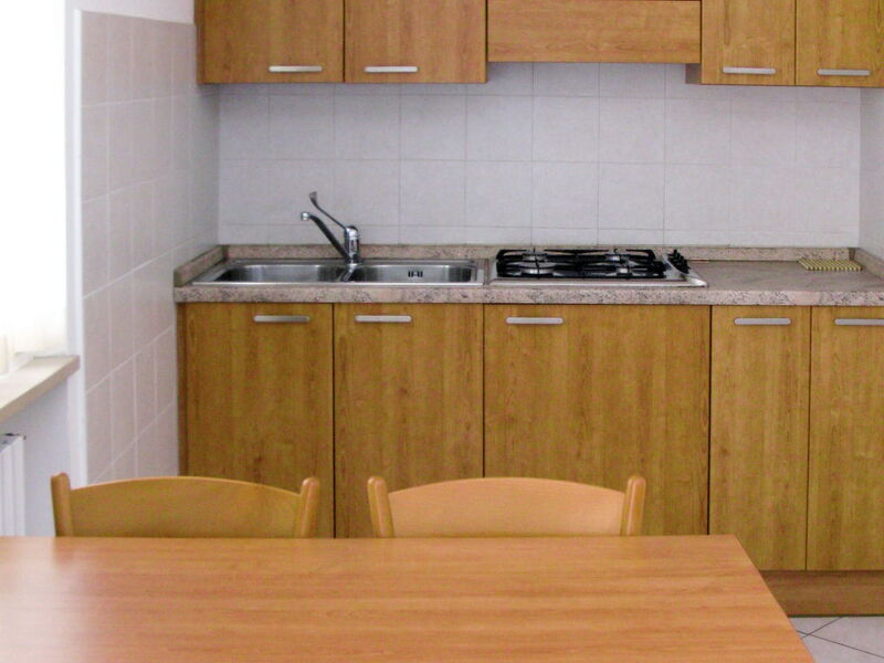Accommodation:&nbsp;Lugana Marina (Sir453) 623.4