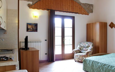 Accommodation:&nbsp;La Tartufaia 651.5