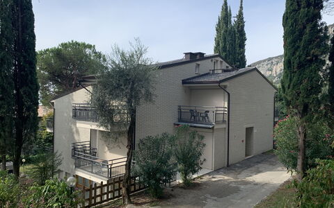 Accommodation:&nbsp;Parco del Garda 620.4