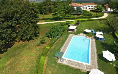 Asti 649: Swimming Pool, Property, Grass, Aerial Photography, Estate, Leisure, Photography, House, Land Lot, Tree