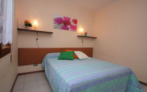 Tiziano: Furniture, Comfort, Plant, Lighting, Wood, Interior Design, Floor, House, Lamp, Building