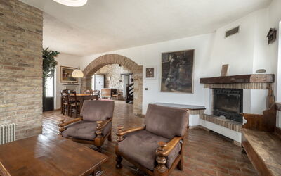 Accommodation:&nbsp;Domus Magna 602.1