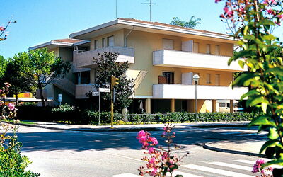 Bibione 650: Residential Area, Property, Building, House, Neighbourhood, Architecture, Home, Town, Real Estate, Apartment