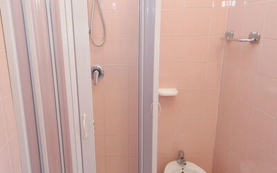 Accommodation:&nbsp;Casa Jolanda 649.8