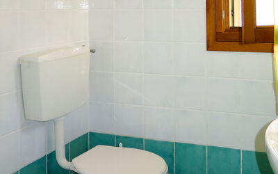 Accommodation:&nbsp;Solmare 651.6