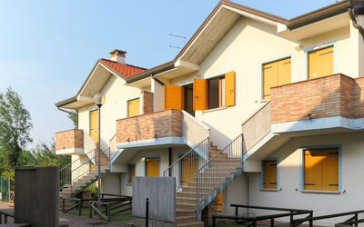 Accommodation:&nbsp;Solmare 651.10