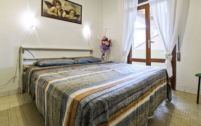 Accommodation:&nbsp;Villa Luisa (Rom401) 653.2