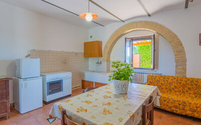Accommodation:&nbsp;Borgo Agrituristico Il Pino 606.1