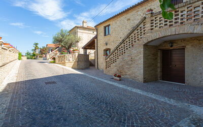 Accommodation:&nbsp;Borgo Agrituristico Il Pino 606.3