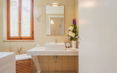 Accommodation:&nbsp;Ilaria 621.1