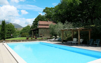 Bagni di Lucca 625: Swimming Pool, Property, Leisure, House, Real Estate, Vacation, Building, Resort, Home, Summer