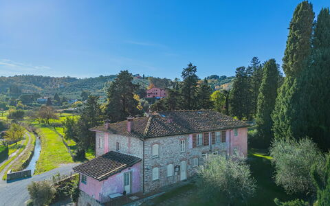 Lucca 657: Sky, Plant, Property, Building, Window, Tree, Natural Landscape, Land Lot, Landscape, Rural Area