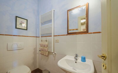 Le Fornaci 657.6: Mirror, Plumbing Fixture, Tap, Sink, Property, Bathroom Sink, Azure, Bathroom, Purple, Wood