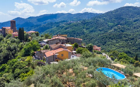 Pescia 629: Cloud, Sky, Mountain, Ecoregion, Building, Azure, Natural Landscape, Tree, Vegetation, Mountainous Landforms