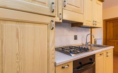 Accommodation:&nbsp;Margherita 610.1