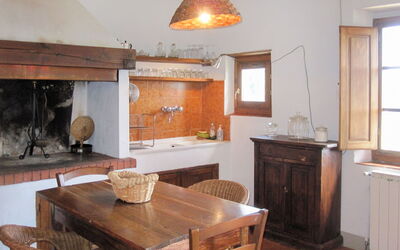 Accommodation:&nbsp;Borgo la Cella 605.1