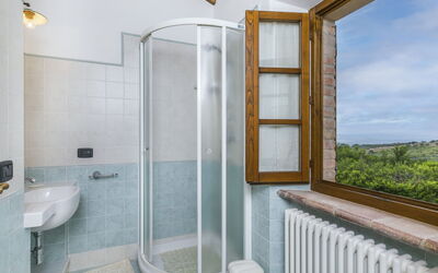 Accommodation:&nbsp;Villa Caggio 647.4