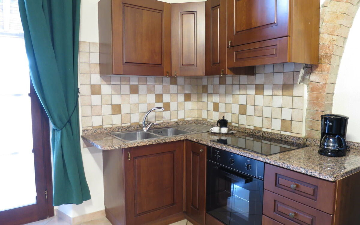 Accommodation:&nbsp;Galletti (Pnc140) 623.2