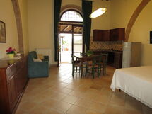Accommodation:&nbsp;Galletti (Pnc140) 623.2
