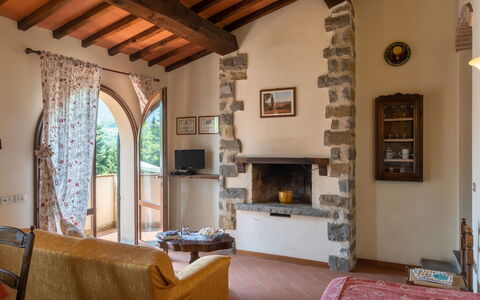 Dicomano 612: Property, Picture Frame, Building, Wood, Interior Design, Architecture, Table, Beam, Living Room, Chair