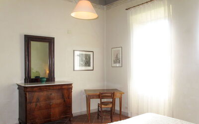 Accommodation:&nbsp;Alloro (Pgo154) 639.5