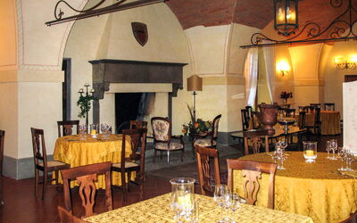 Accommodation:&nbsp;Tassinaia (Mee103) 604.4