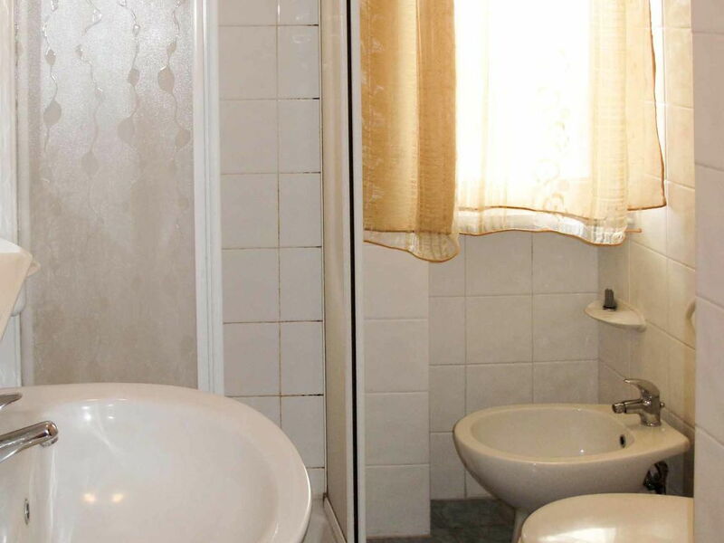 Accommodation:&nbsp;Riviera 3 610.8