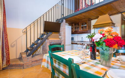Accommodation:&nbsp;Falco 626.8
