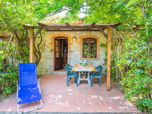 Accommodation:&nbsp;Falco 626.25