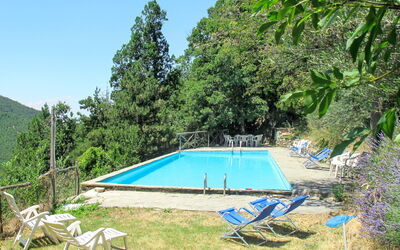 Rufina 606