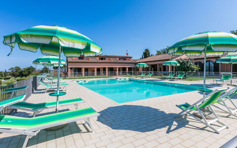 San Vincenzo 631: Water, Sky, Swimming Pool, Plant, Building, Umbrella, Sunlounger, Azure, Outdoor Furniture, Shade