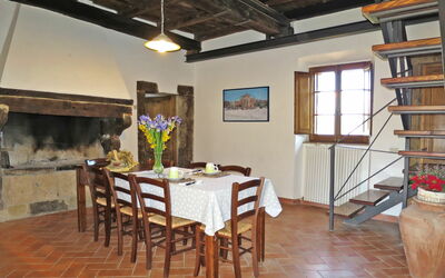 Il Piccione (Pil104) 607.5: Room, Property, Building, Interior Design, Furniture, Dining Room, Ceiling, House, Floor, Table