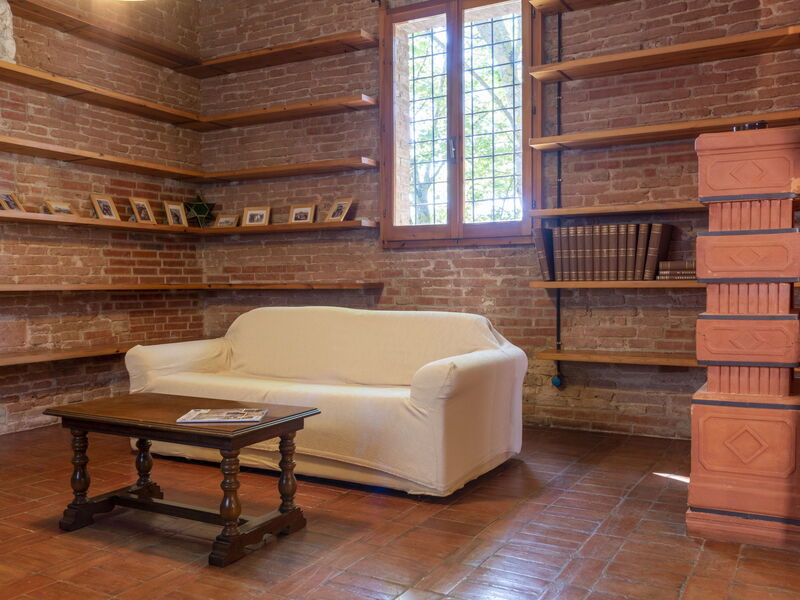 Accommodation:&nbsp;Borgo del Papa 607.1