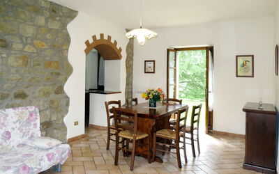 Accommodation:&nbsp;Scoiattolo 605.4