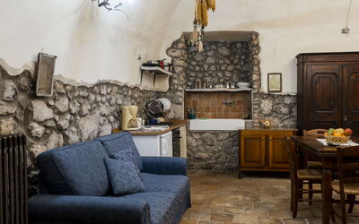 Accommodation:&nbsp;La Capraccia 664.4