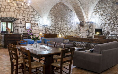 Accommodation:&nbsp;La Capraccia 664.5