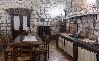 Accommodation:&nbsp;La Capraccia 664.5