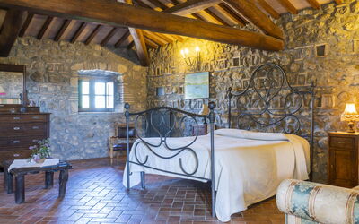 Accommodation:&nbsp;La Capraccia 664.9