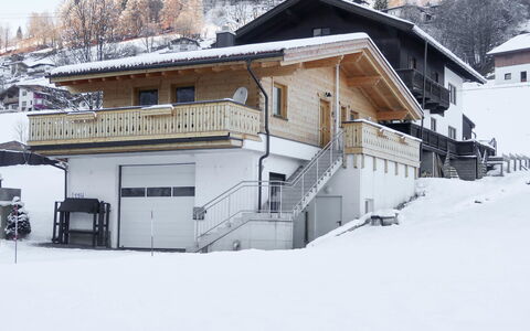 Wildschönau 688: Snow, Winter, House, Property, Home, Building, Architecture, Real Estate, Roof, Hill Station