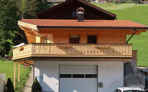 Wildschönau 688: House, Roof, Property, Building, Home, Real Estate, Architecture, Car, Vehicle, Facade