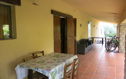 Casalbordino 601: Property, Room, Building, Floor, Furniture, House, Real Estate, Table, Interior Design, Ceiling