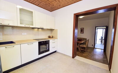 Accommodation:&nbsp;Lada 634.3