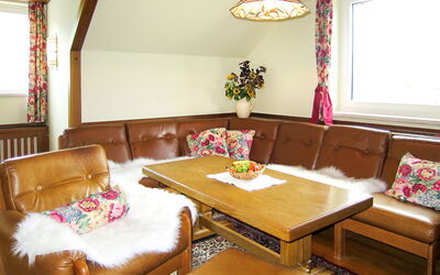 Accommodation:&nbsp;Moser 607.1
